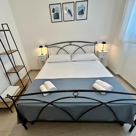 Alguer Zizi Apartment Bagian luar foto